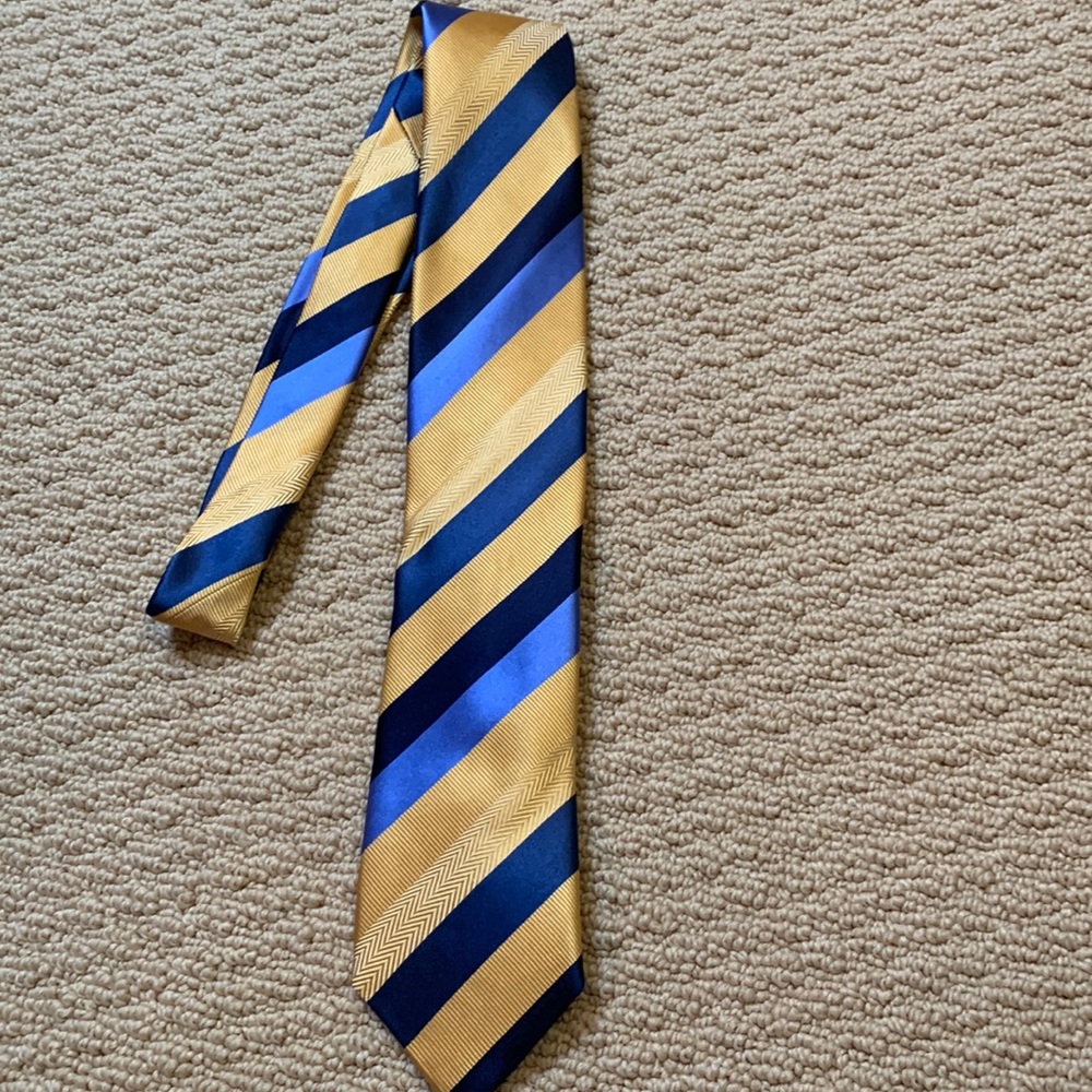 XMI Platinum striped men’s tie